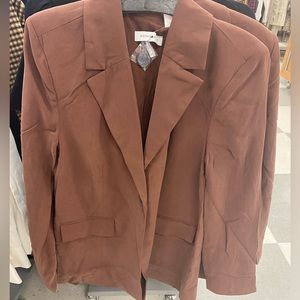 Brand new never worn blazer - we wore what - brown - small
